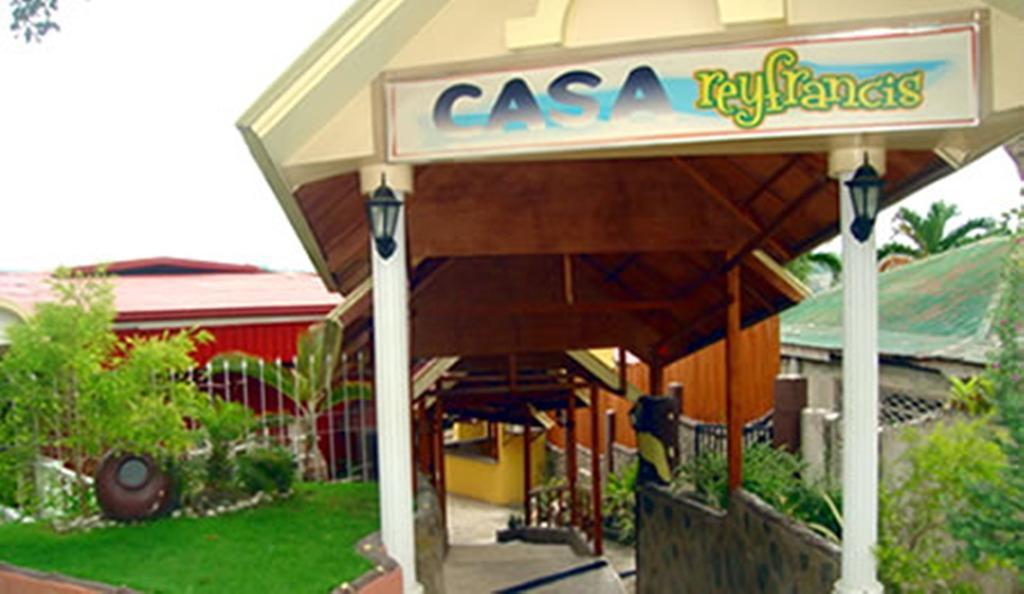 טאגבילראן סיטי Casa Rey Francis Pension House & Restaurant מראה חיצוני תמונה